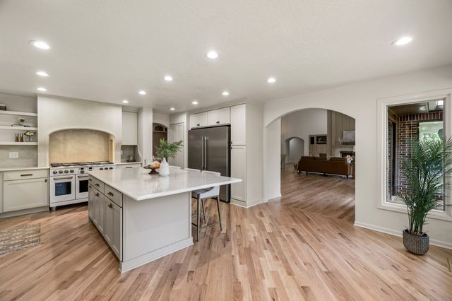 4119 Timberwood Drive, West Des Moines, IA 50265