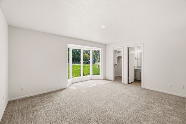 4119 Timberwood Drive, West Des Moines, IA 50265