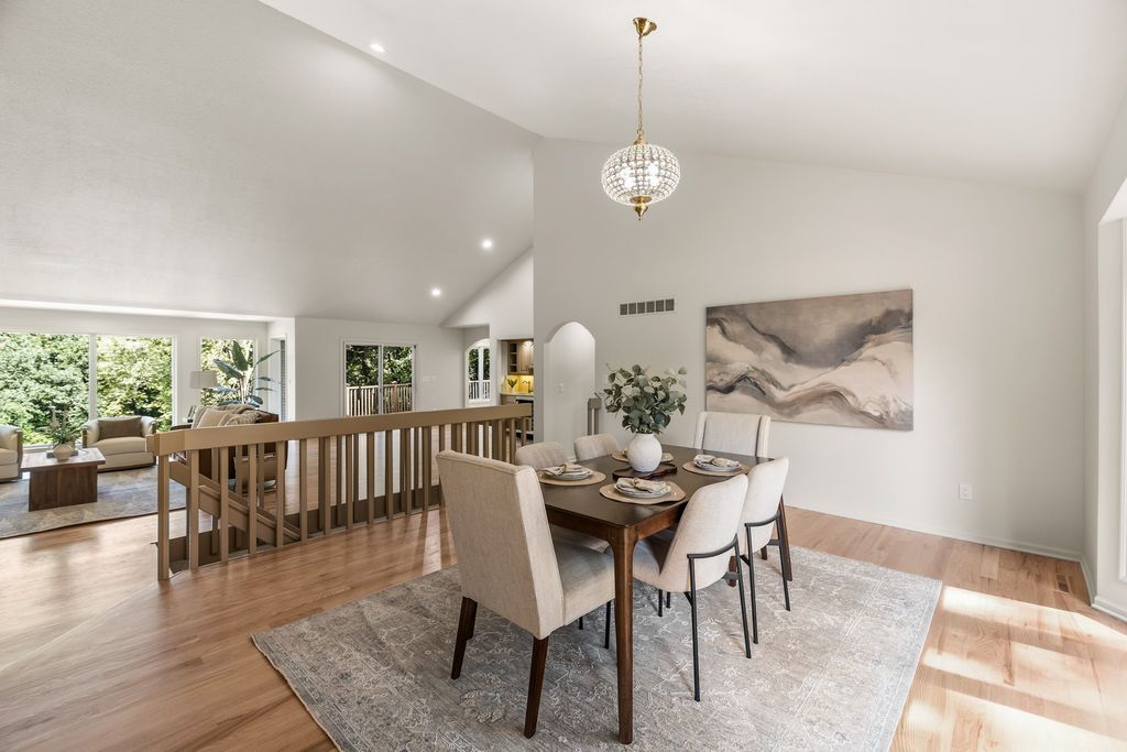 4119 Timberwood Drive, West Des Moines, IA 50265