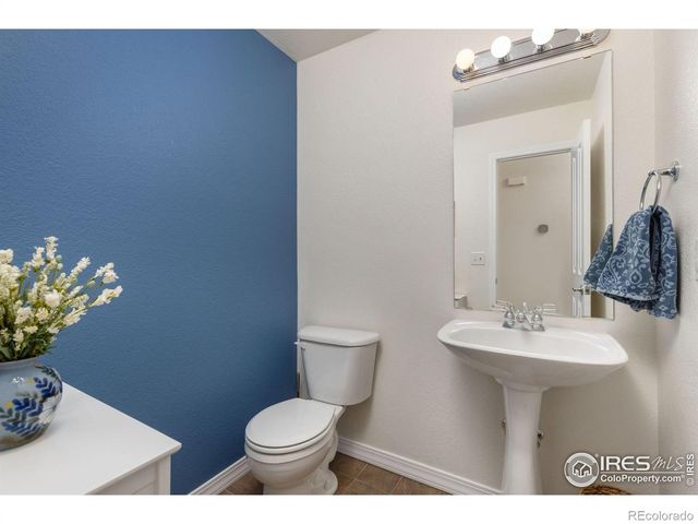 805 Summer Hawk Drive 58, Longmont, CO 80504