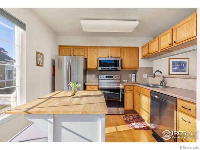 805 Summer Hawk Drive 58, Longmont, CO 80504