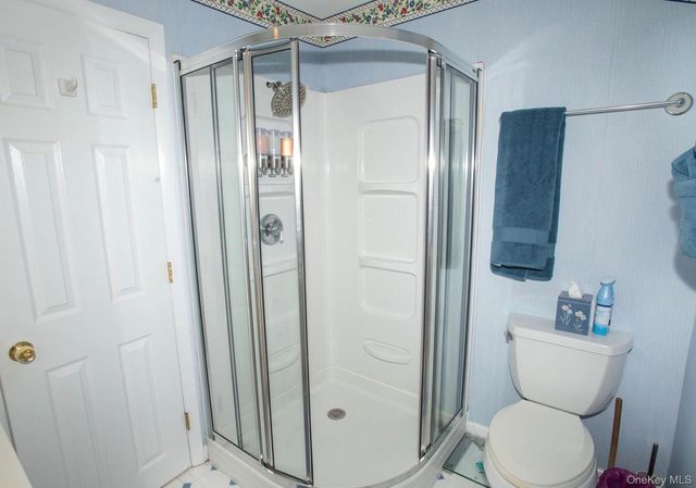 35 Prospect Road, Centerport, NY 11721