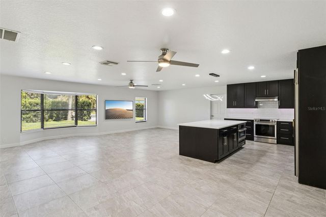 1150 STROUPE ROAD, Kissimmee, FL 34744