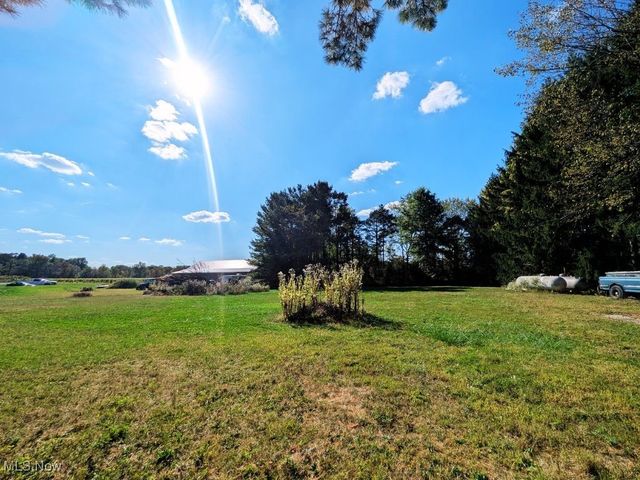 3198 Erhart Road, Litchfield, OH 44253