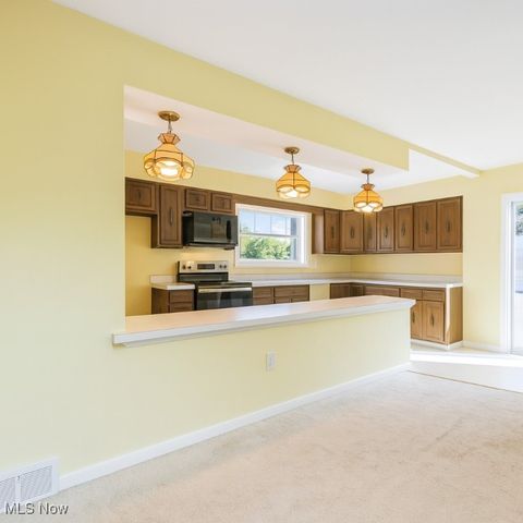 3198 Erhart Road, Litchfield, OH 44253