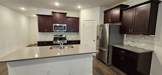 4836 Carmel Valley Drive, Fort Worth, TX 76244