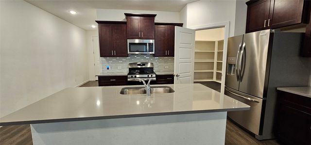 4836 Carmel Valley Drive, Fort Worth, TX 76244