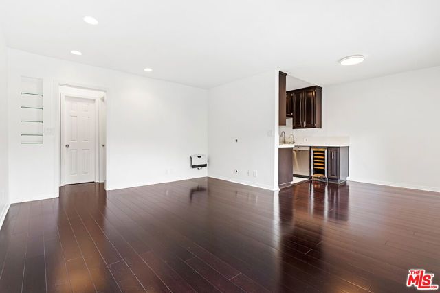 2002 4th Street 304, Santa Monica, CA 90405