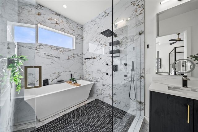 2132 Hondo Avenue, Dallas, TX 75219