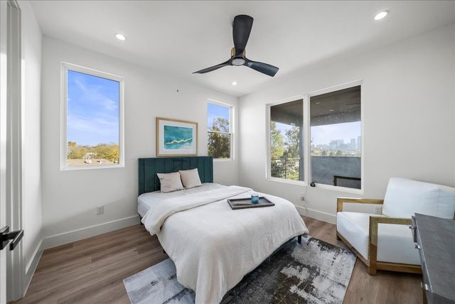 2132 Hondo Avenue, Dallas, TX 75219