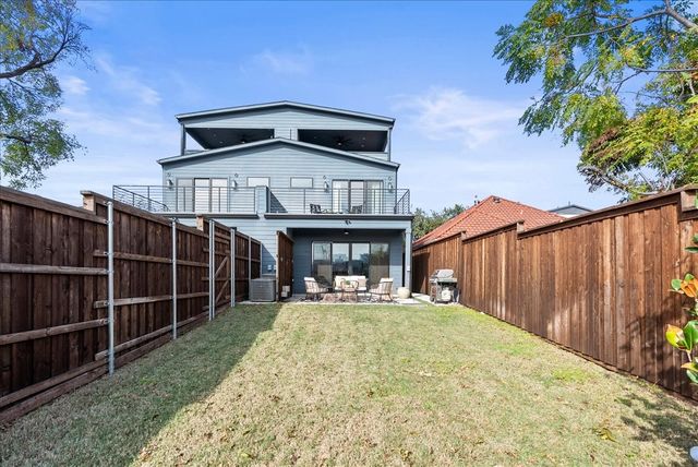 2132 Hondo Avenue, Dallas, TX 75219