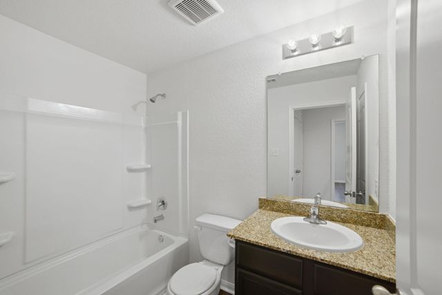 5017 Cressler LN 28G, Jarrell, TX 76537