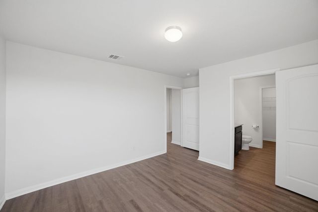 5017 Cressler LN 28G, Jarrell, TX 76537