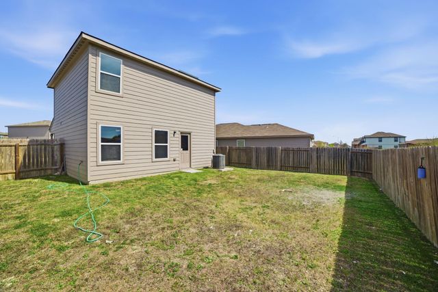 5017 Cressler LN 28G, Jarrell, TX 76537