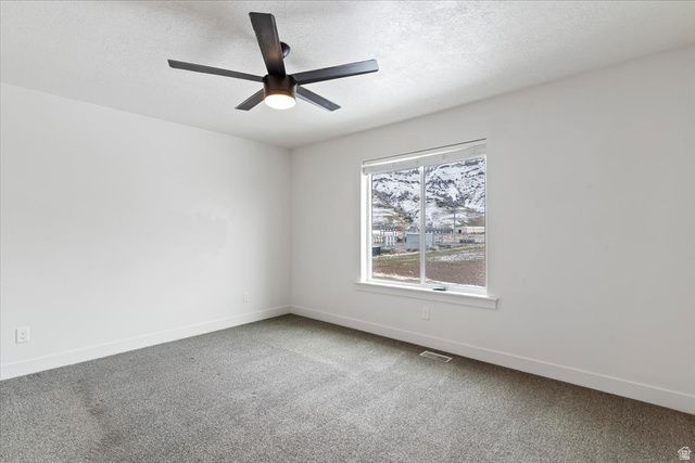 433 S 1580 E, Hyrum, UT 84319