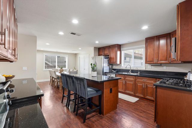 311 W El Camino, Sacramento, CA 95833