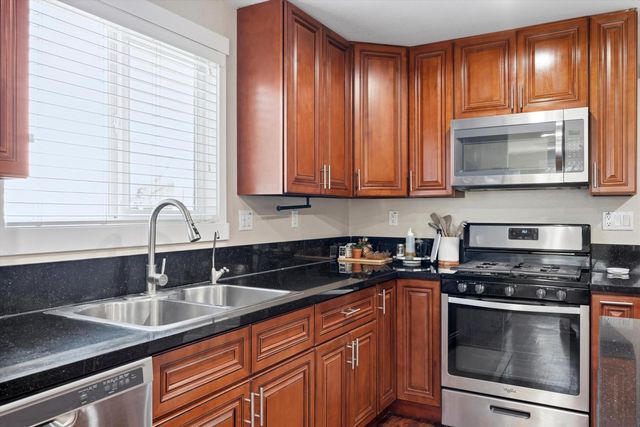 311 W El Camino, Sacramento, CA 95833