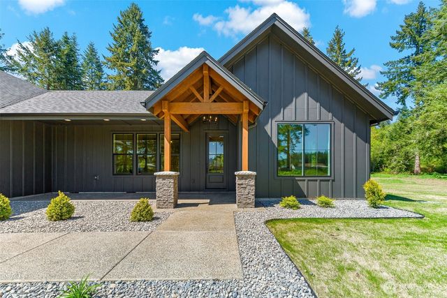 130 Gassman Road, Castle Rock, WA 98611