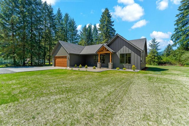130 Gassman Road, Castle Rock, WA 98611