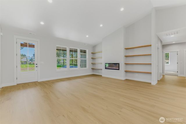 130 Gassman Road, Castle Rock, WA 98611