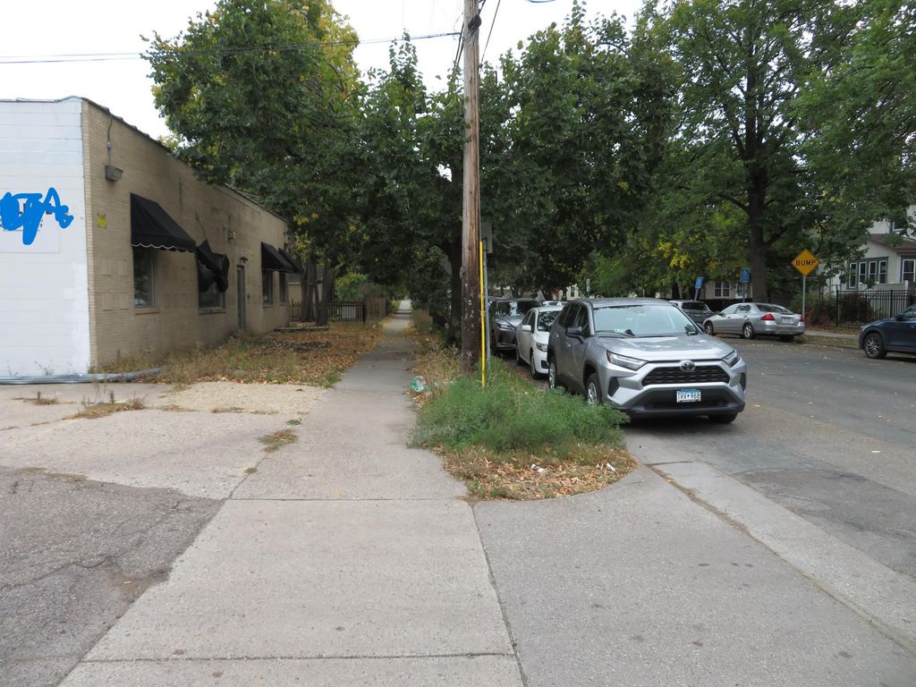 1812 S 6th Street, Minneapolis, MN 55454 — photo 2
