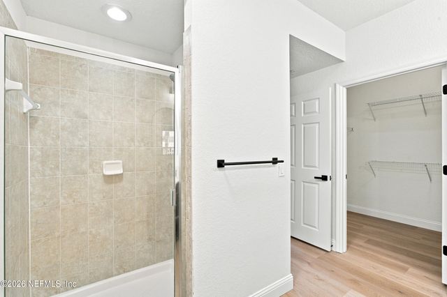 8539 GATE Parkway 9220, Jacksonville, FL 32216
