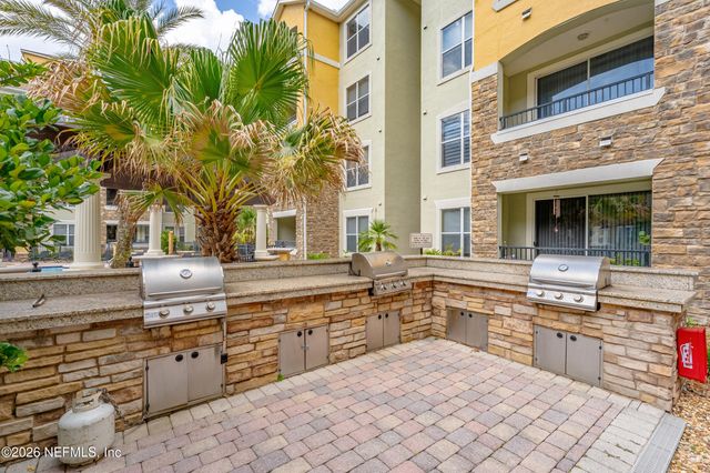 8539 GATE Parkway 9220, Jacksonville, FL 32216