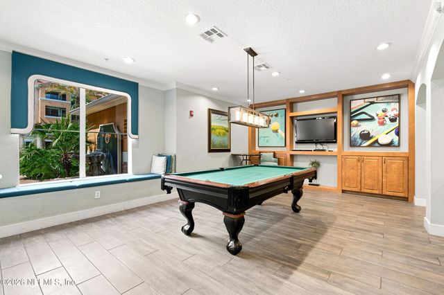 8539 GATE Parkway 9220, Jacksonville, FL 32216