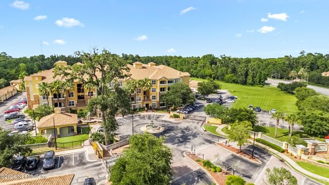 8539 GATE Parkway 9220, Jacksonville, FL 32216