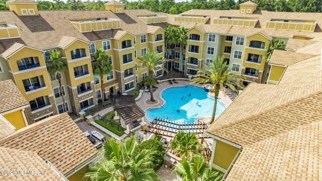 8539 GATE Parkway 9220, Jacksonville, FL 32216