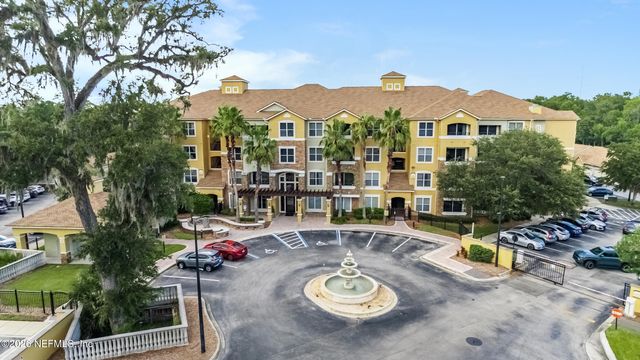 8539 GATE Parkway 9220, Jacksonville, FL 32216