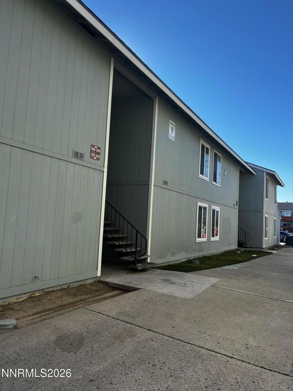 4608 Neil Road 215, Reno, NV 89502
