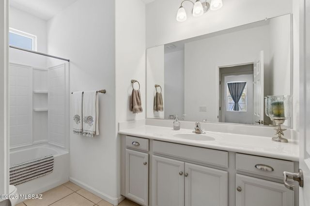14162 N Silverleaf Lane, Marana, AZ 85658