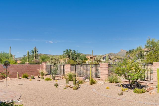 14162 N Silverleaf Lane, Marana, AZ 85658