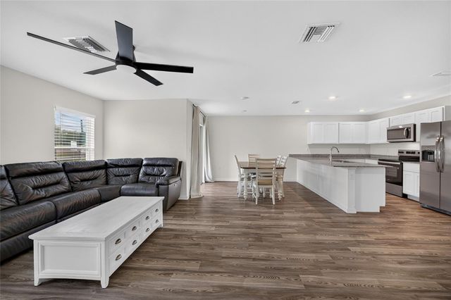 25138 ALICANTE DRIVE, Punta Gorda, FL 33955