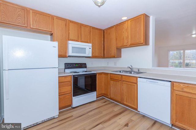 124 PONY CIR, Martinsburg, WV 25405