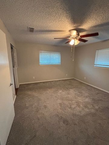 1418 Ridge Drive, Midlothian, TX 76065