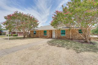 1418 Ridge Drive, Midlothian, TX 76065