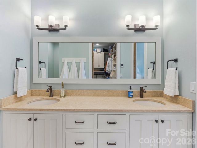 266 Stratford Road, Asheville, NC 28804