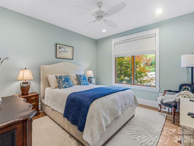 266 Stratford Road, Asheville, NC 28804