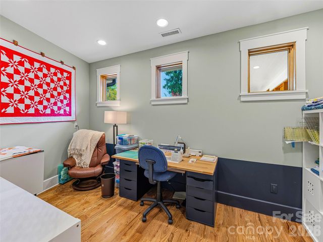 266 Stratford Road, Asheville, NC 28804