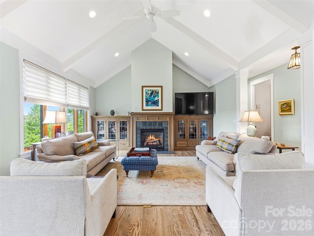 266 Stratford Road, Asheville, NC 28804