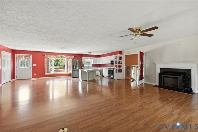 22290 Butterwood Rd, Dinwiddie, VA 23803