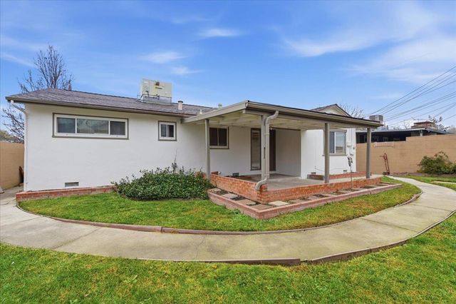 4056 Cornelia Way, North Highlands, CA 95660