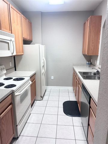 6240 CONTESSA DRIVE 104, Orlando, FL 32829