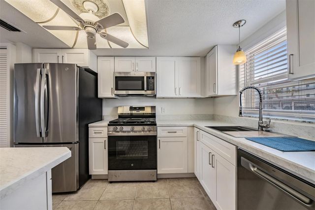 7 DUNOON PLACE 102, Dunedin, FL 34698