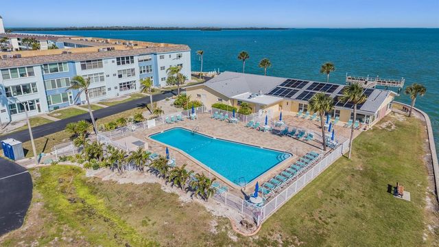 7 DUNOON PLACE 102, Dunedin, FL 34698