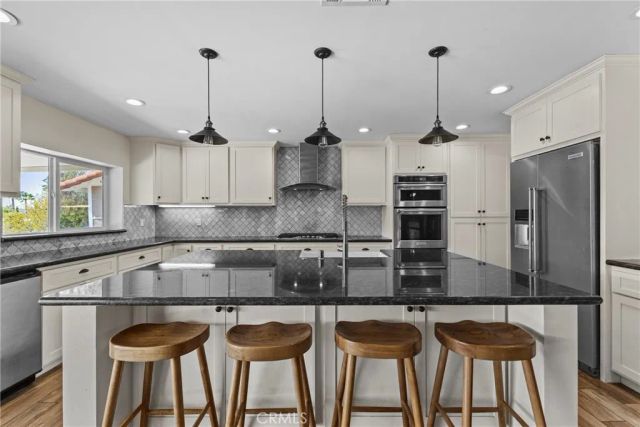 31235 Calle Felicidad, Temecula, CA 92591
