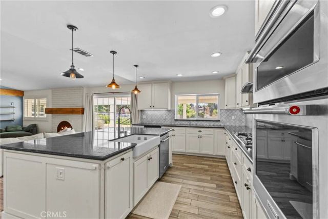 31235 Calle Felicidad, Temecula, CA 92591