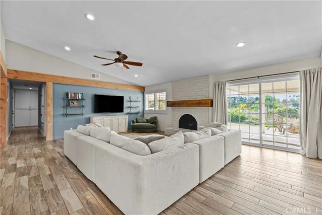 31235 Calle Felicidad, Temecula, CA 92591